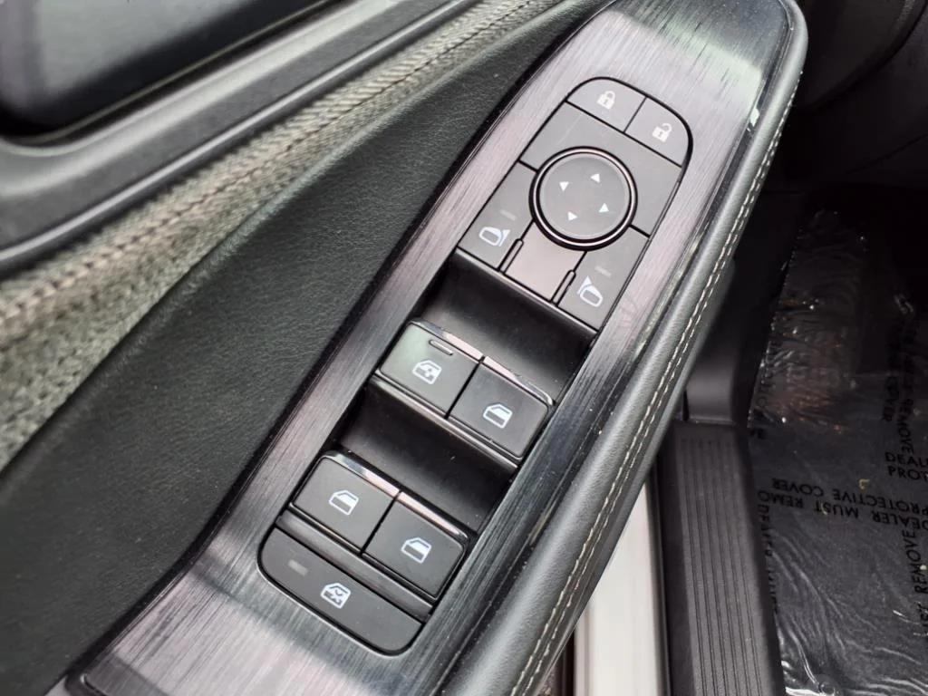 used 2022 Nissan Rogue car, priced at $19,495