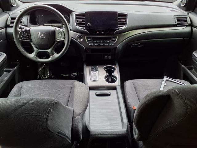 used 2022 Honda Pilot car, priced at $25,995