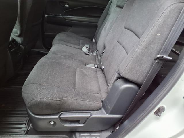 used 2022 Honda Pilot car, priced at $26,995