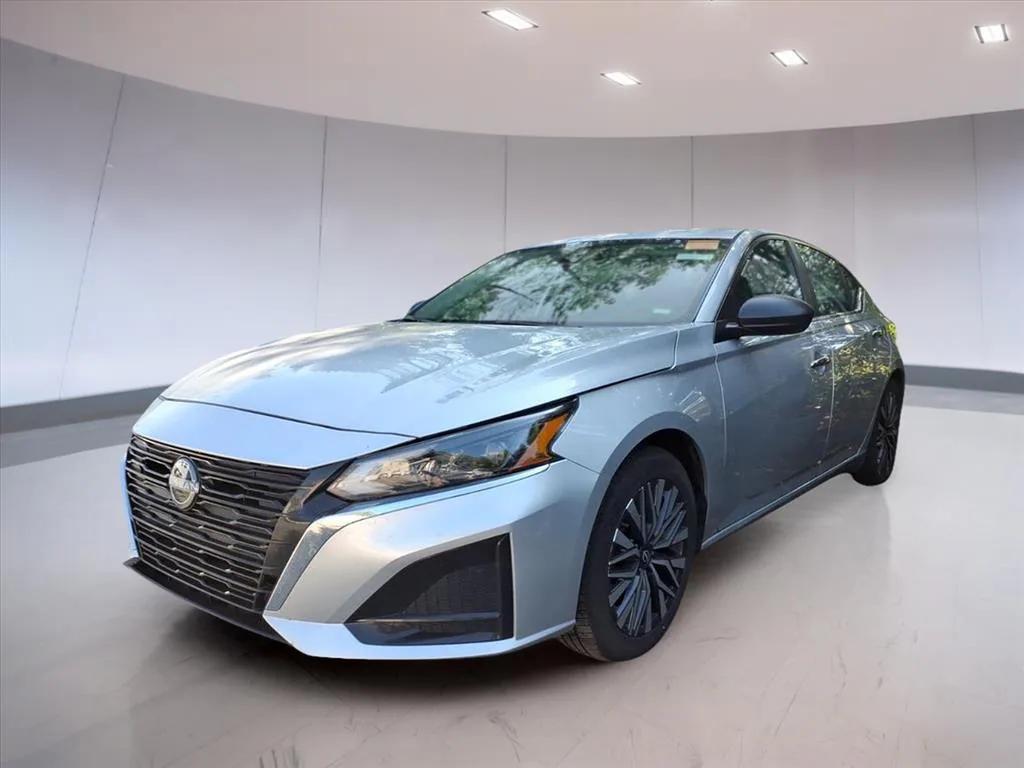 used 2024 Nissan Altima car, priced at $15,695