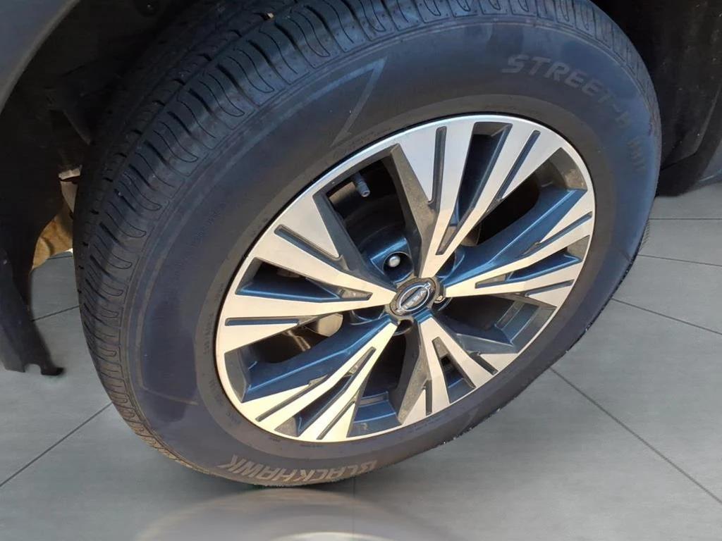 used 2023 Nissan Rogue car, priced at $17,995