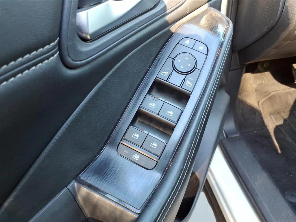 used 2023 Nissan Rogue car, priced at $17,995