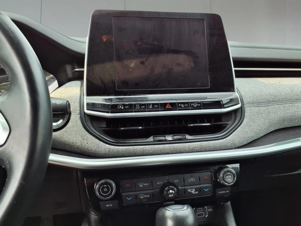 used 2022 Jeep Compass car, priced at $17,995