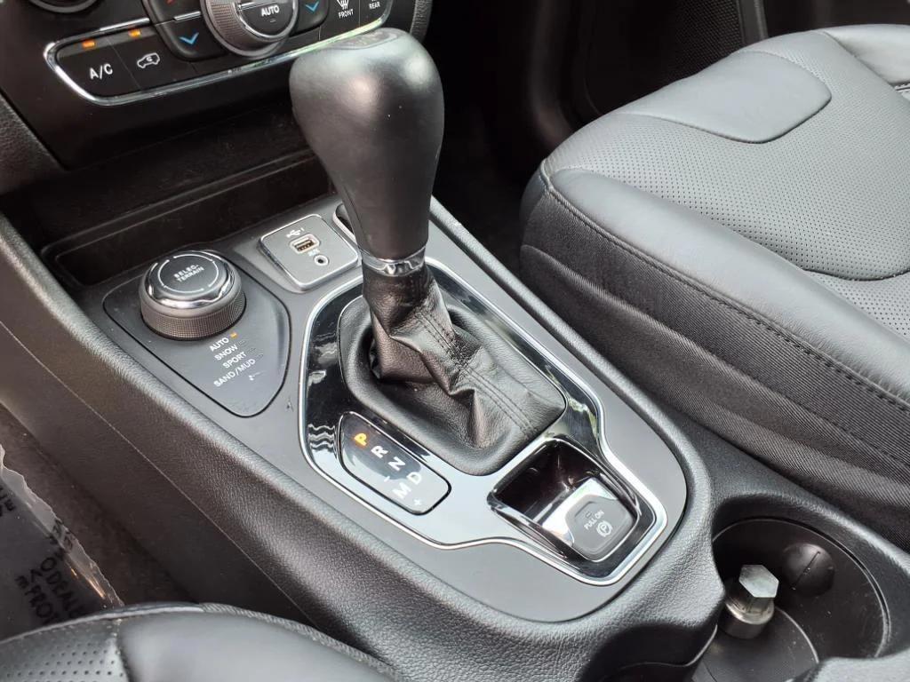 used 2021 Jeep Cherokee car, priced at $22,295
