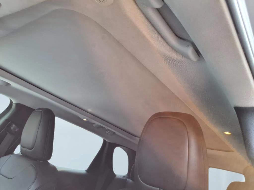 used 2021 Jeep Cherokee car, priced at $22,295