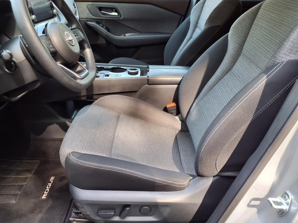 used 2022 Nissan Rogue car, priced at $18,995