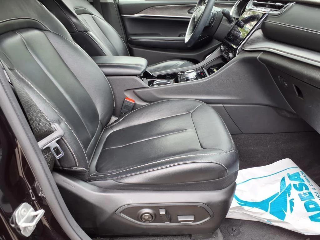 used 2022 Jeep Grand Cherokee L car, priced at $28,995