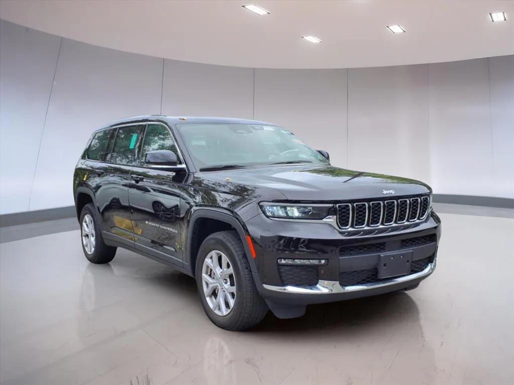 used 2022 Jeep Grand Cherokee L car, priced at $28,995