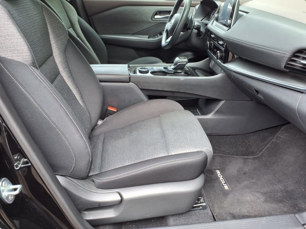 used 2021 Nissan Rogue car, priced at $19,995