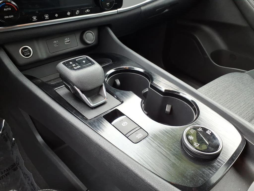 used 2022 Nissan Rogue car, priced at $18,995