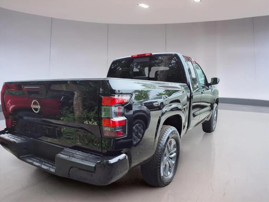 used 2025 Nissan Frontier car, priced at $28,995