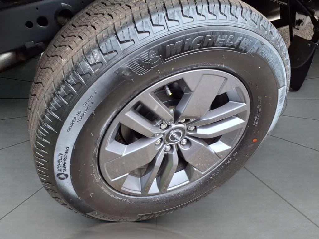 used 2025 Nissan Frontier car, priced at $28,995