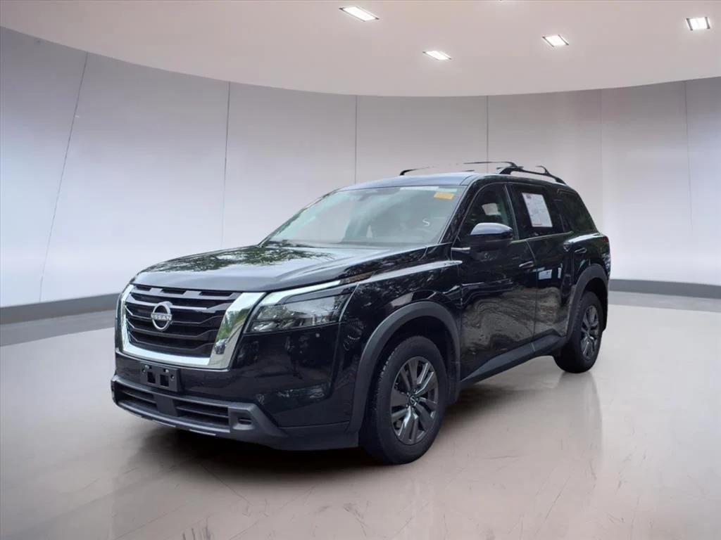 used 2024 Nissan Pathfinder car, priced at $29,995