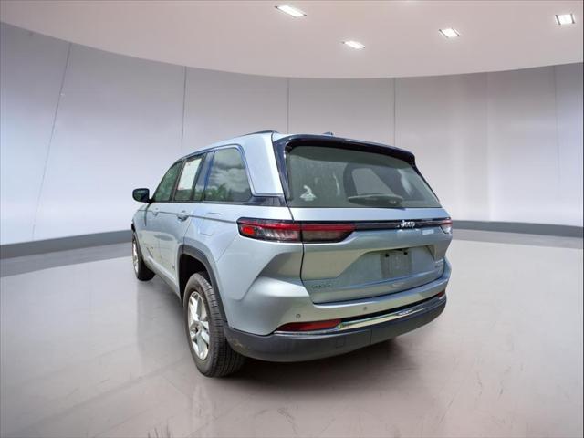 used 2025 Jeep Grand Cherokee car, priced at $32,995