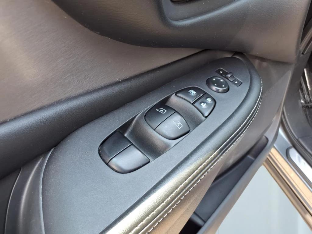 used 2023 Nissan Murano car, priced at $18,995