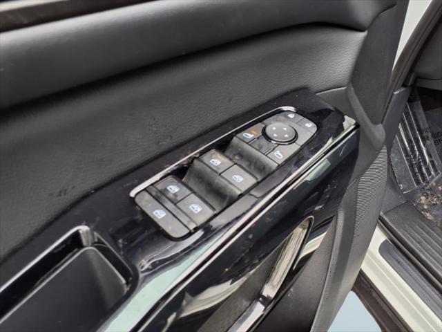 used 2022 Nissan Pathfinder car, priced at $26,995