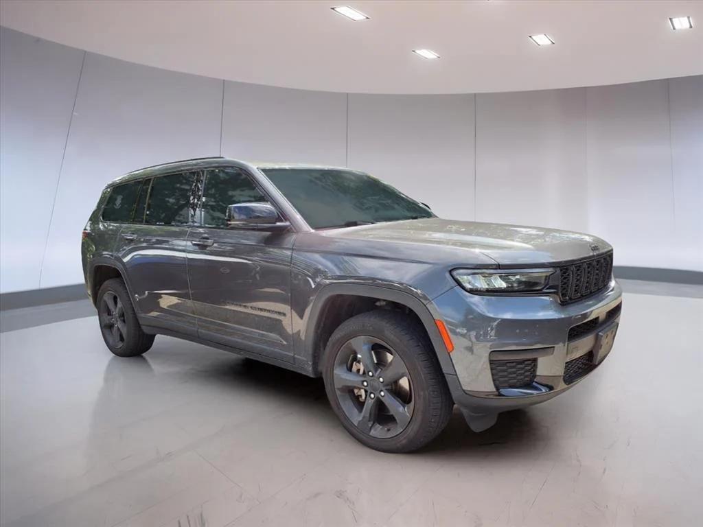 used 2022 Jeep Grand Cherokee L car, priced at $19,995
