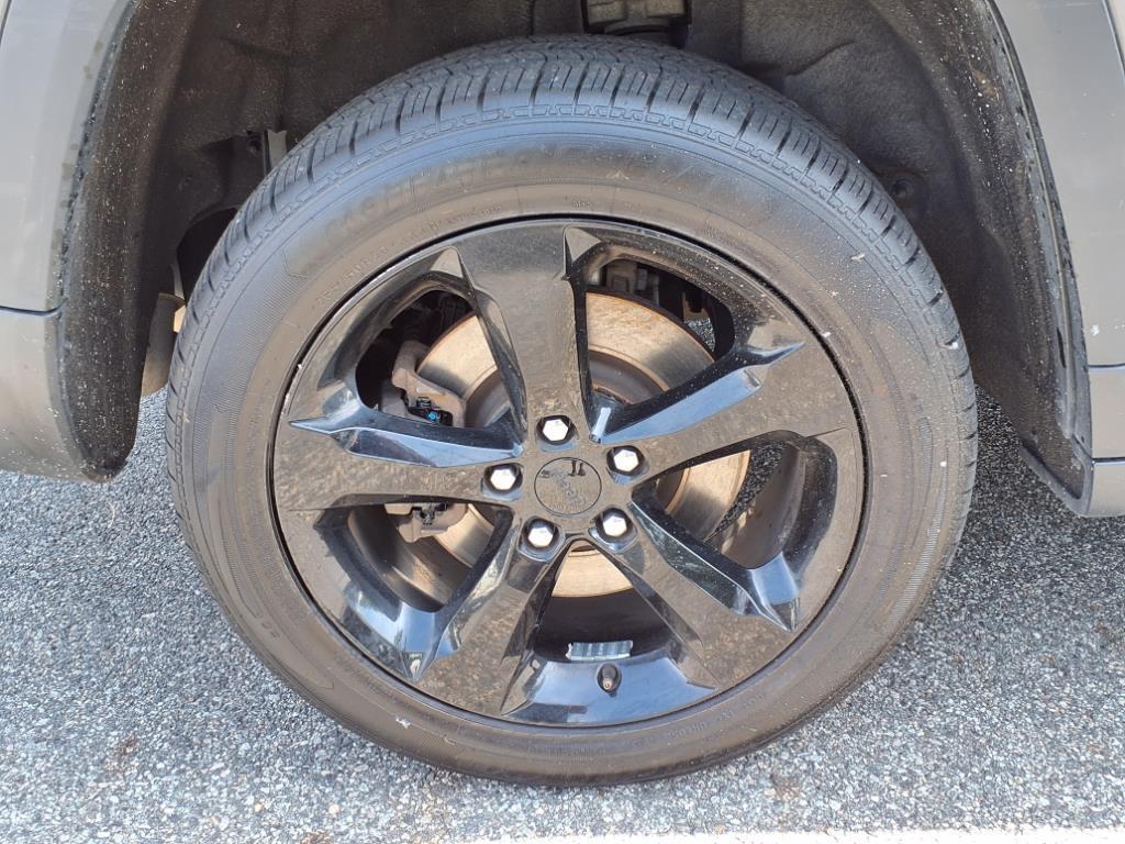 used 2022 Jeep Grand Cherokee L car, priced at $19,995