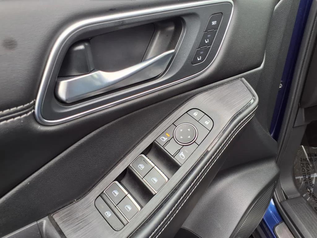 used 2023 Nissan Rogue car, priced at $26,995