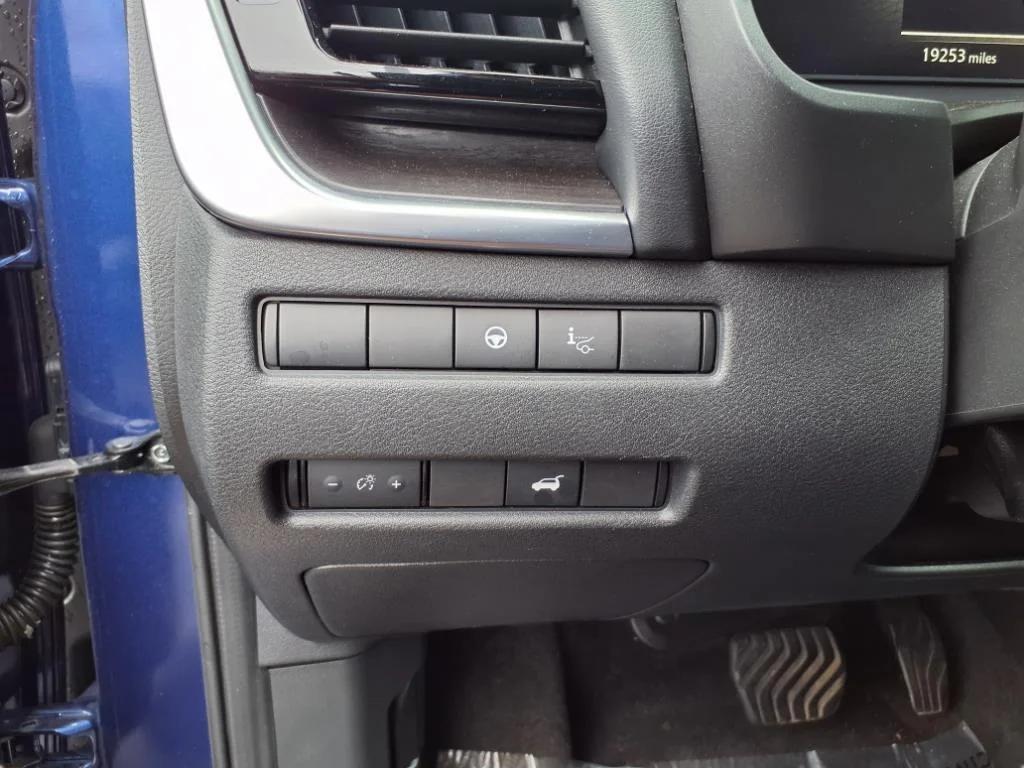 used 2023 Nissan Rogue car, priced at $26,995