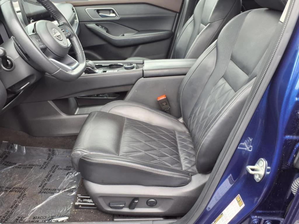 used 2023 Nissan Rogue car, priced at $26,995