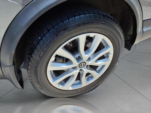 used 2022 Nissan Rogue Sport car, priced at $17,995