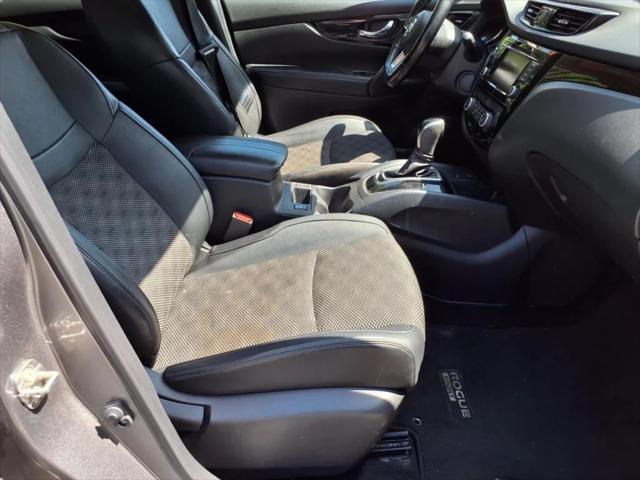 used 2022 Nissan Rogue Sport car, priced at $17,995