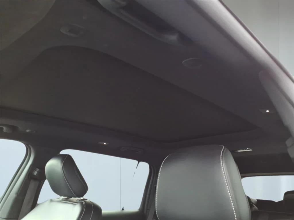 used 2024 Jeep Grand Cherokee L car, priced at $28,995