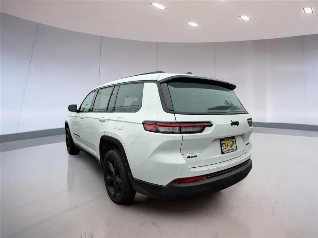 used 2024 Jeep Grand Cherokee L car, priced at $28,995