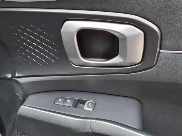 used 2023 Kia Sorento car, priced at $20,995