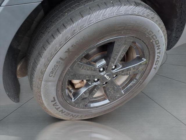 used 2023 Kia Sorento car, priced at $20,995