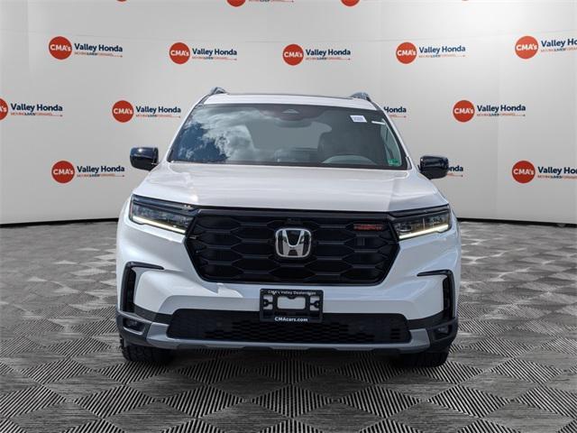 new 2025 Honda Pilot car, priced at $51,830