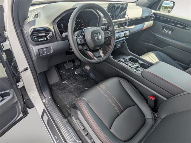 new 2025 Honda Pilot car, priced at $51,830