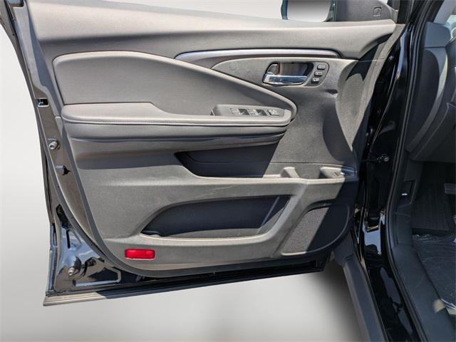 new 2025 Honda Ridgeline car, priced at $44,430