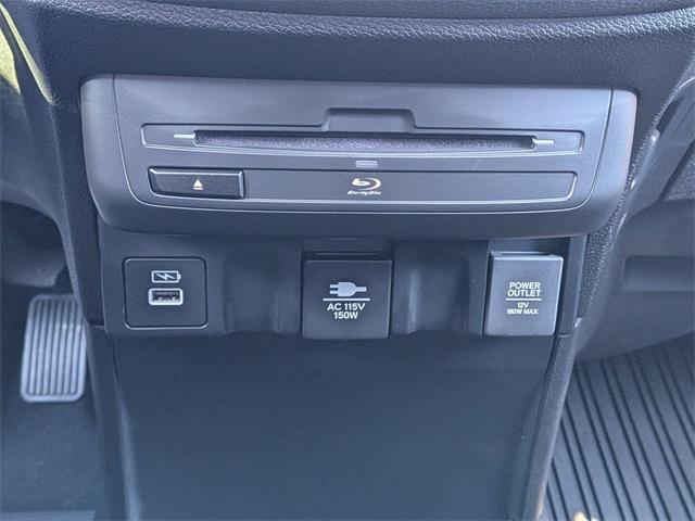 used 2024 Honda Odyssey car, priced at $45,498