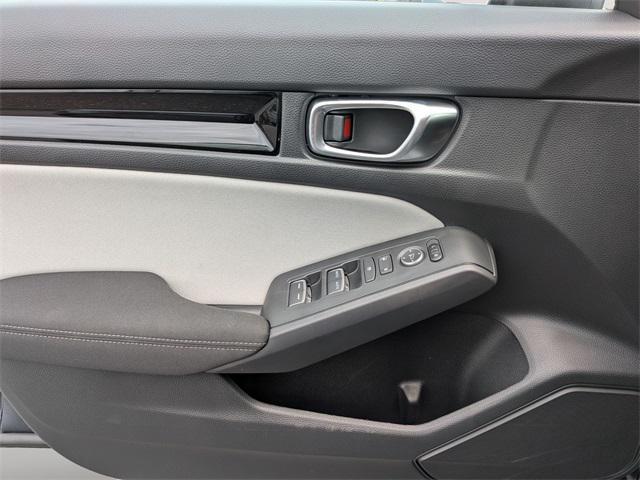 new 2025 Honda Civic Hybrid car, priced at $31,300