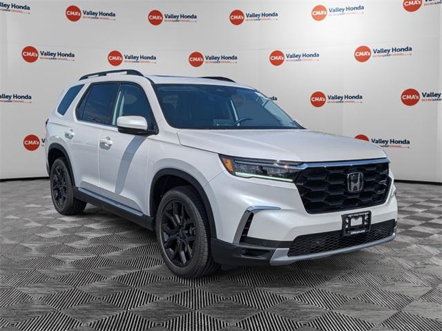 new 2025 Honda Pilot car, priced at $53,450