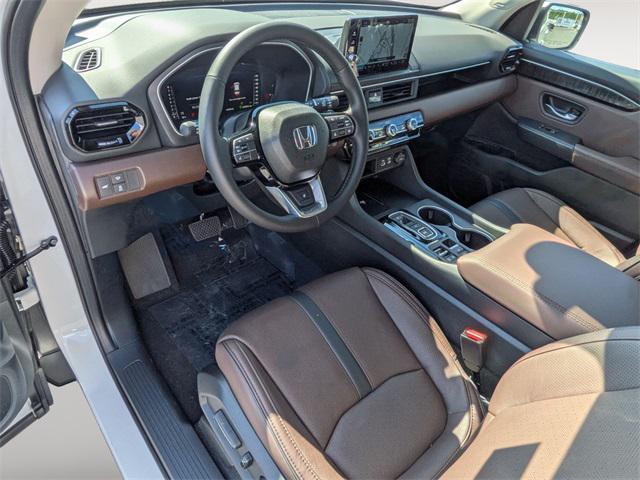 new 2025 Honda Pilot car, priced at $55,030