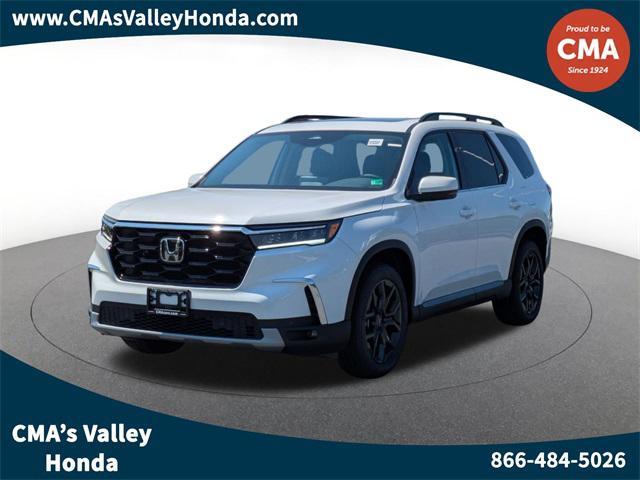 new 2025 Honda Pilot car, priced at $53,405