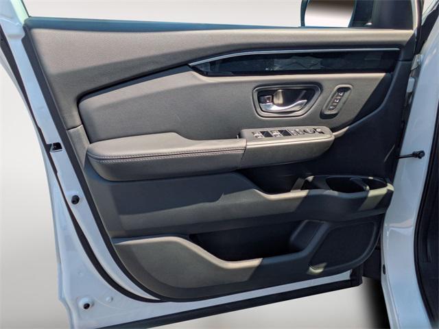new 2025 Honda Pilot car, priced at $53,405