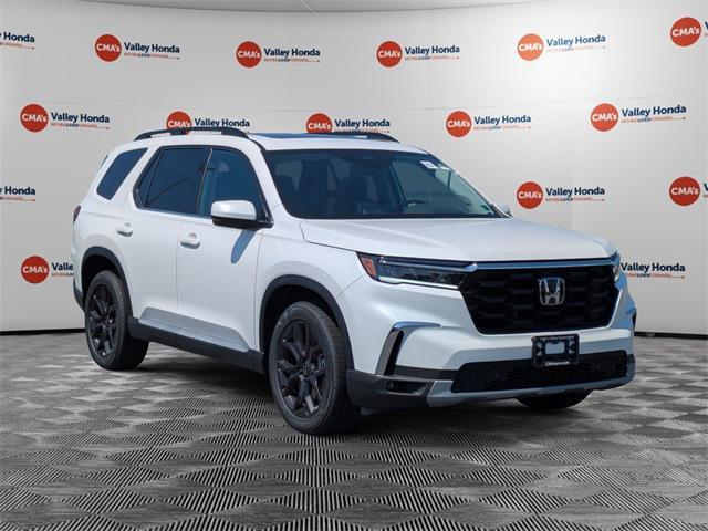 new 2025 Honda Pilot car, priced at $53,405