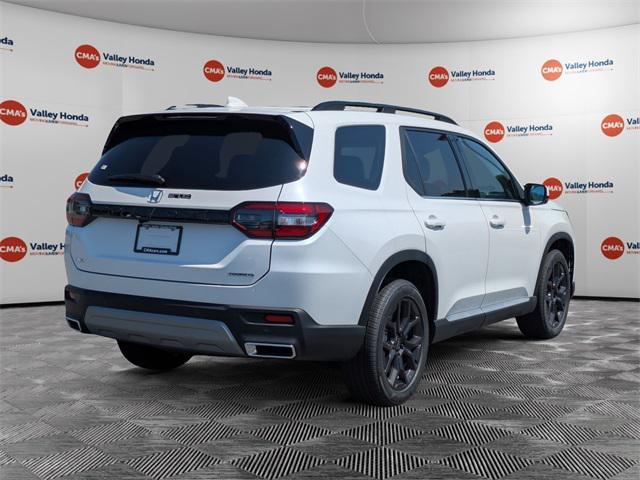 new 2025 Honda Pilot car, priced at $53,405