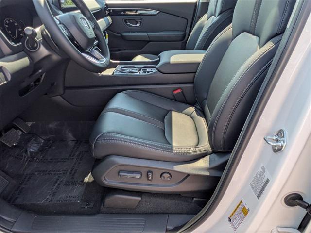 new 2025 Honda Pilot car, priced at $53,405
