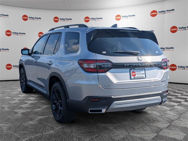new 2025 Honda Pilot car, priced at $52,995