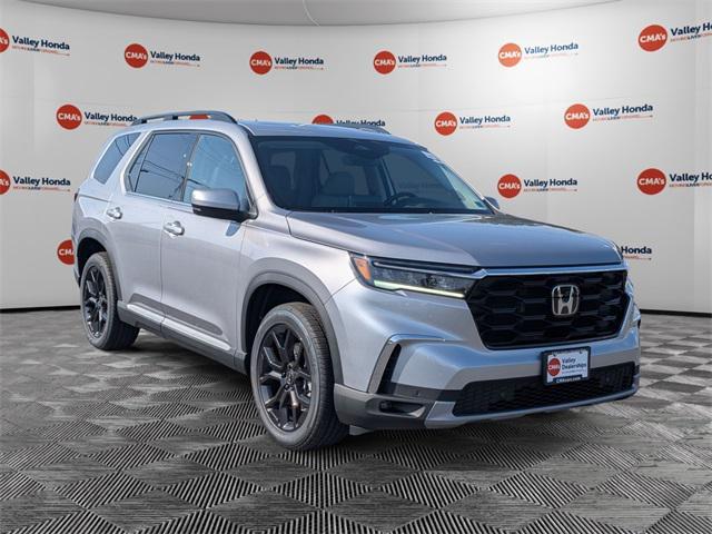 new 2025 Honda Pilot car, priced at $52,995