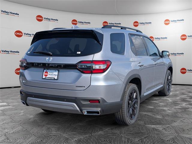 new 2025 Honda Pilot car, priced at $52,995