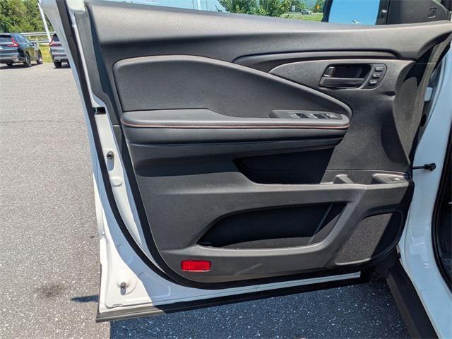 new 2025 Honda Ridgeline car, priced at $47,535