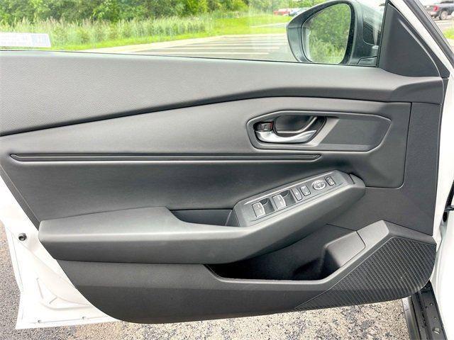 new 2025 Honda Accord car, priced at $32,165