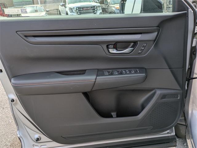 used 2025 Honda CR-V Hybrid car, priced at $39,998