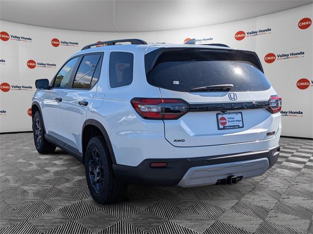 new 2025 Honda Pilot car, priced at $51,830